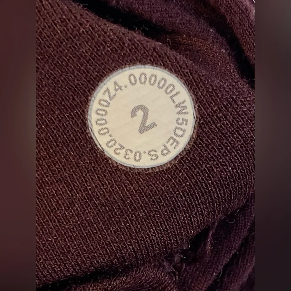 Lululemon Align Pant II 25” pilling throughout Cassis size 2 - Picture 14 of 16